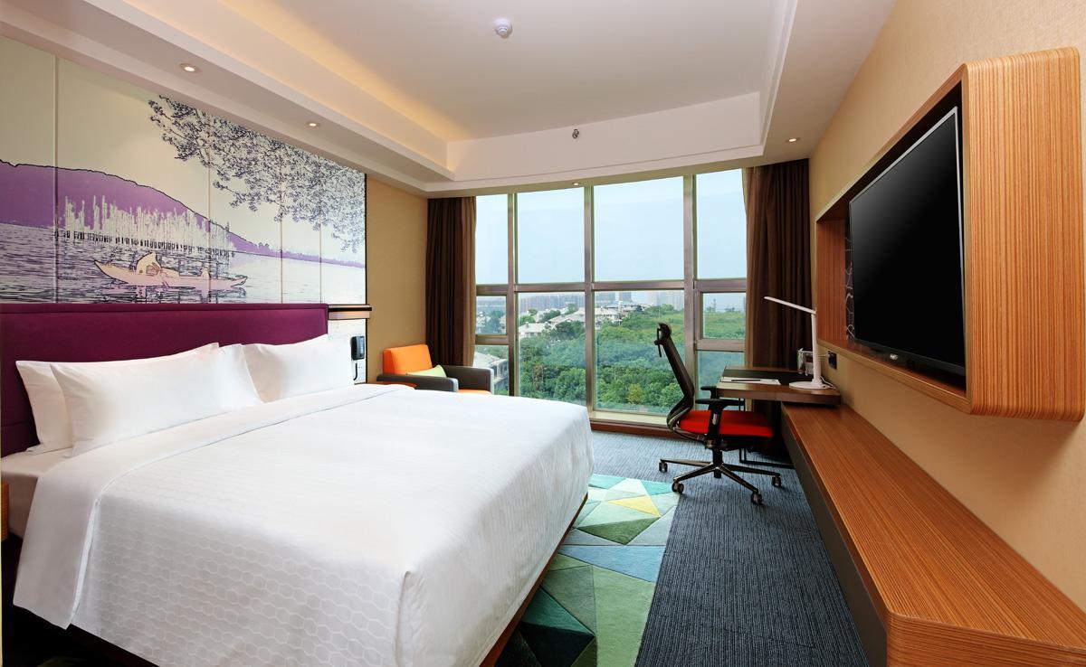 Hampton By Hilton Wuhan Tianhe Airport East Exterior foto